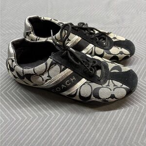 Coach Jayme Signature C Sneakers Black & Silver Size 6M
